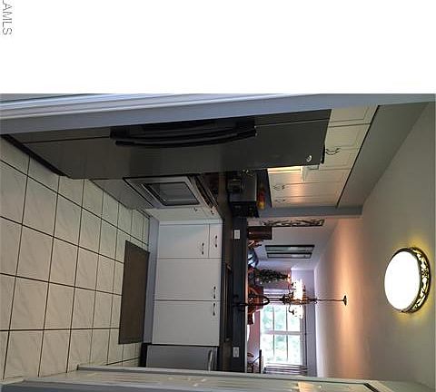 5th image of 1206 SE 6th St APT 205