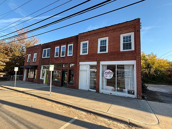 3rd image of 126 E Court St