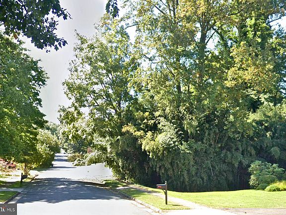 3rd image of 6716 Montour Dr