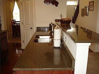 5th image of 11006 Sunny Bluff Dr