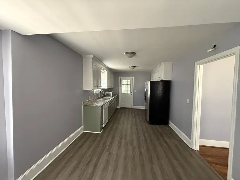1405 Sunnyside Dr — Photo 7