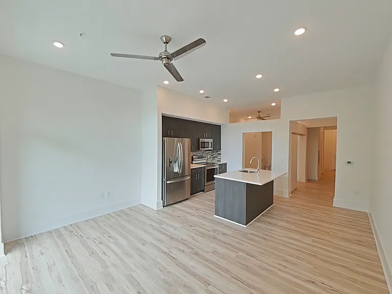 2441 Campus Shore Dr #307 — Photo 28