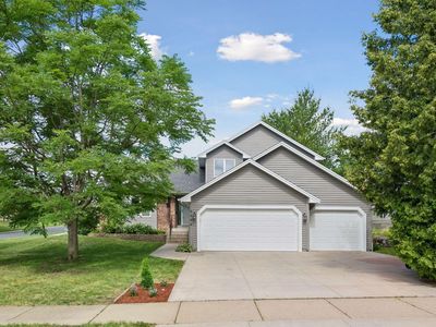 9994 Dunberry Cir, Eden Prairie, MN, 55347