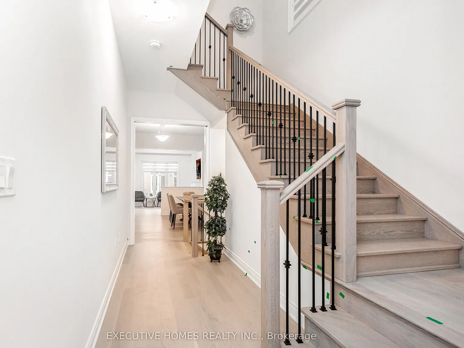 4 bed, $5,600 — Photo 3