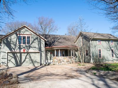 136 E South St, Athens, MI, 49011