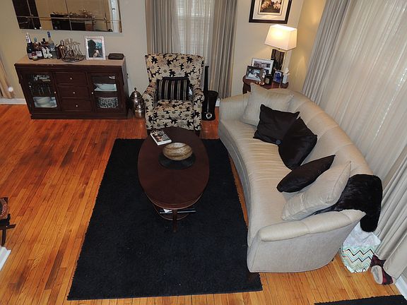 3rd image of 8509 S Saint Lawrence Ave