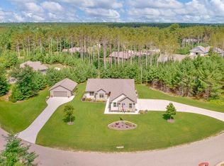 5220 Prairie Ridge Dr, Wisconsin Rapids, WI 54494