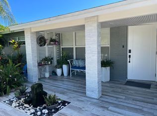 220 SE 12th St, Deerfield Beach, FL 33441