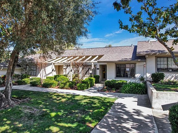 4th image of 5559 Cribari Cir