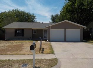 1002 Belemeade St, Arlington, TX 76014