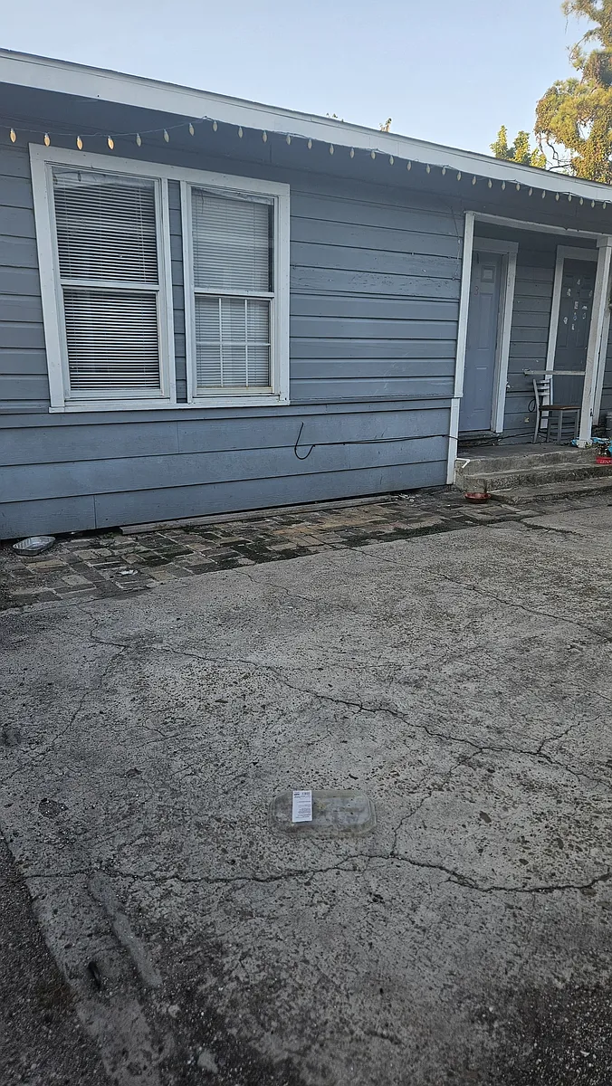 Building Photo - 3702 Crane St