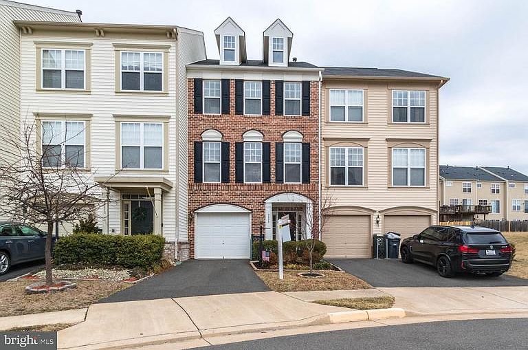 1st image of 9285 Alvyn Lake Cir