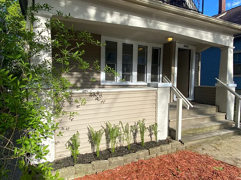 2436 N Fratney St #2436 — Photo 12