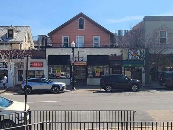 130 E College Ave