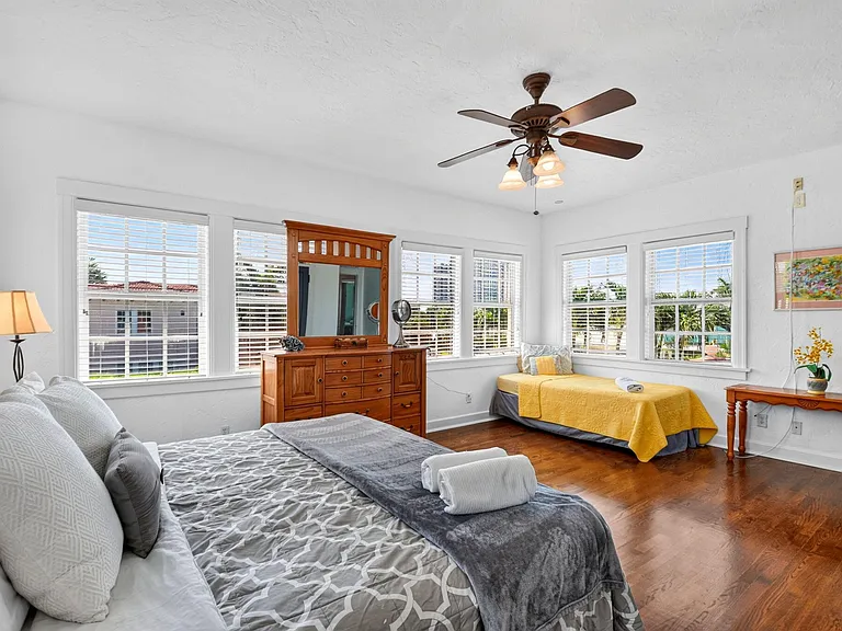 227 Foresteria Dr — Photo 57