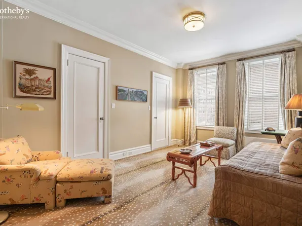 1105 Park Avenue image 11 of 15