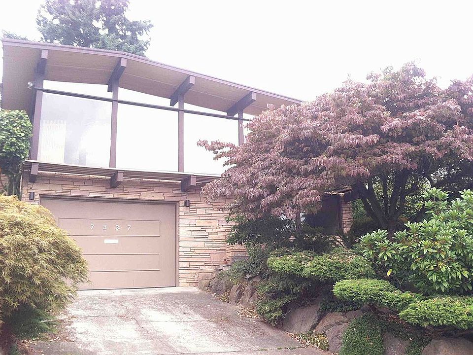 2nd image of 7337 56th Ave NE