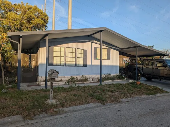 8801 Barcin Cir, Riverview, FL 33578