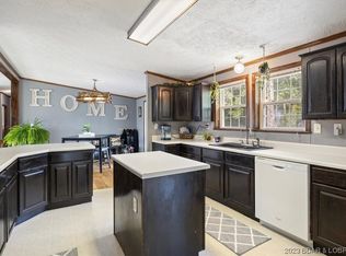 17 Stardust Ln, Eugene, MO 65032