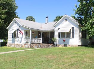 4956 County Road 4490, Pomona, MO 65789