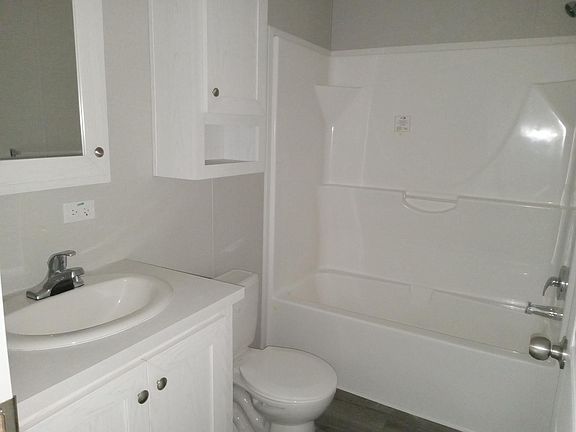 3rd image of 1301 Avenue A #Arc34