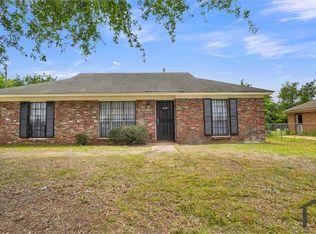 826 W Canyon Ct, Montgomery, AL 36110