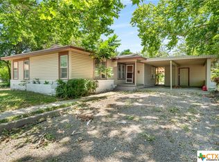 817 Lawrence Dr, Waco, TX 76710