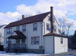 6 Park Pl, Danbury, CT 06810
