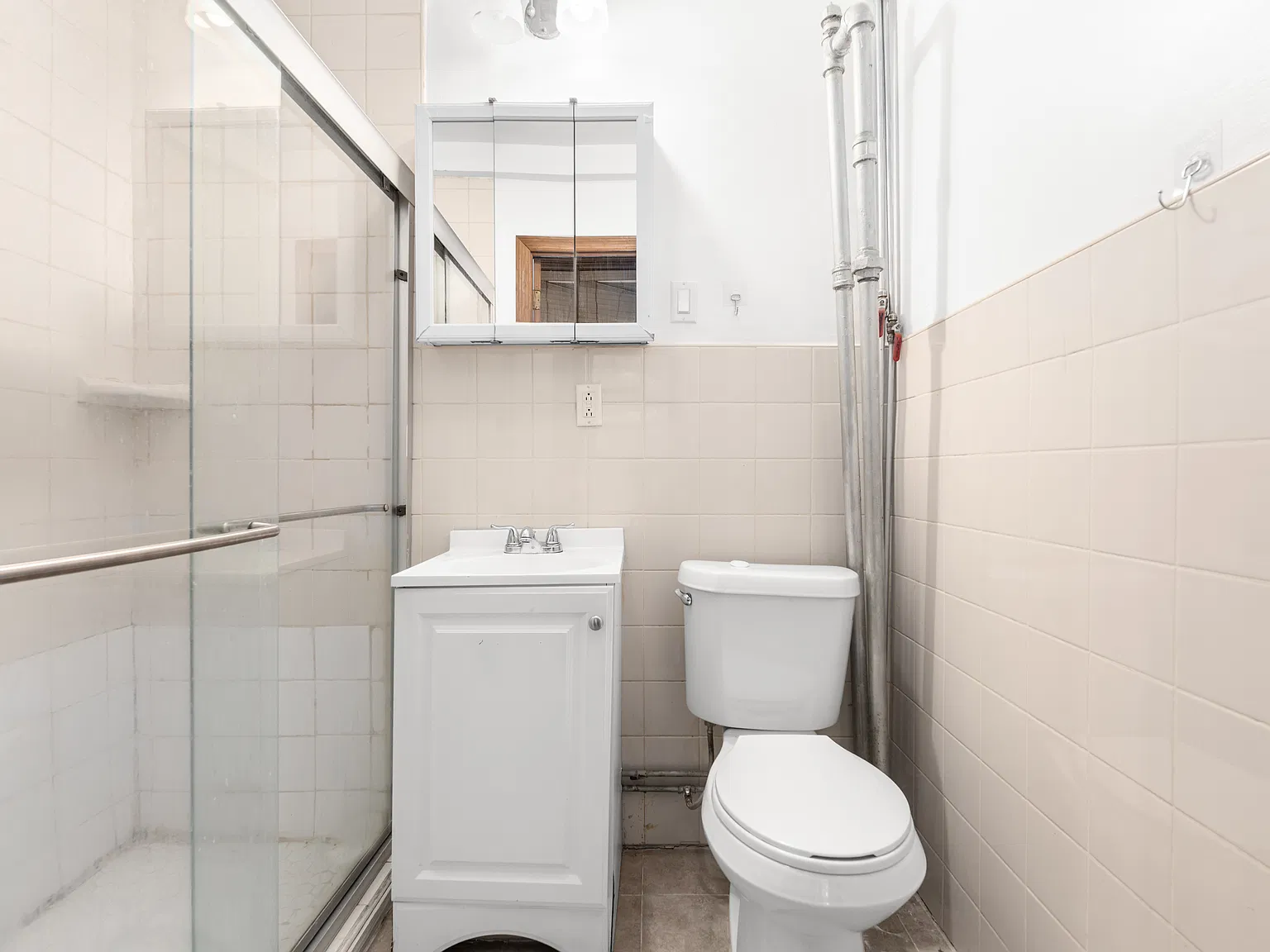 213 Hancock Street — Photo 3