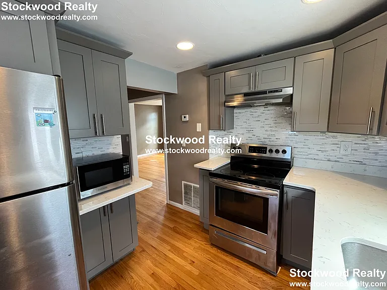 949 Dorchester Ave #3 — Photo 8