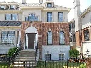 Primary property photo