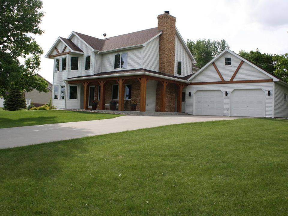 1st image of 829 Shadyridge Ct