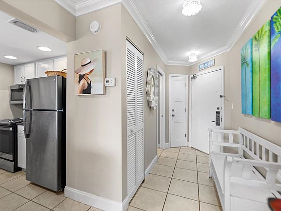 4th image of 3124 Tennis Villas #3124
