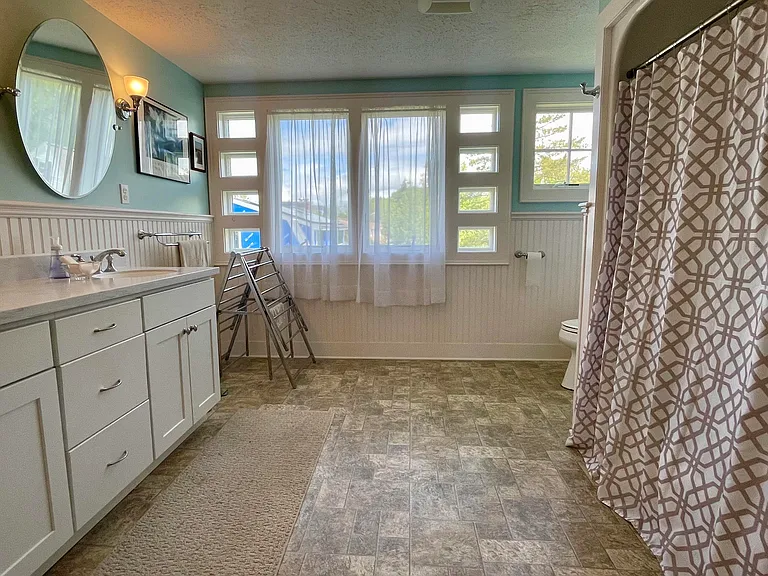 30 Snows Ln — Photo 24