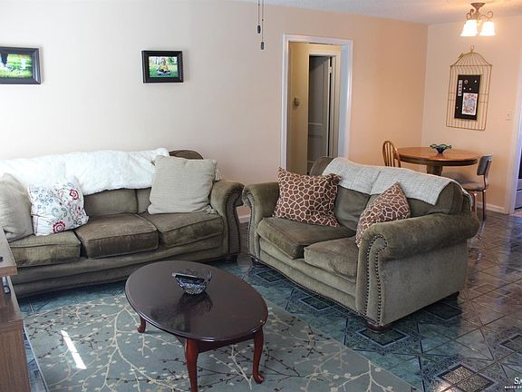 4th image of 428 E Kirwin Ave