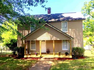 9 F St, Inman, SC 29349
