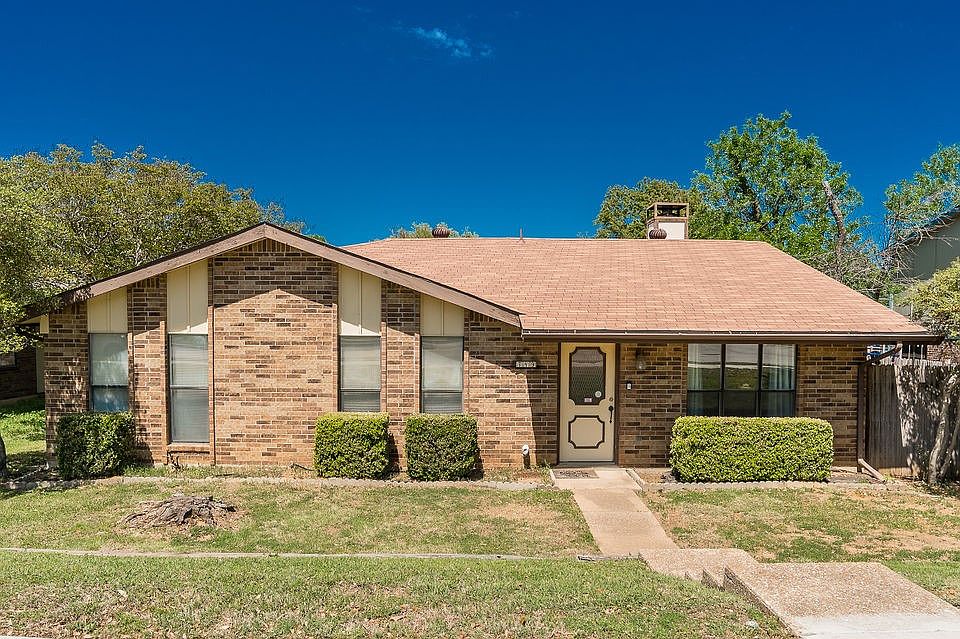 1st image of 749 Walnut Dr