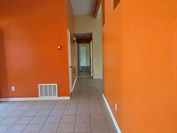 4th image of 2416 Newgate Dr