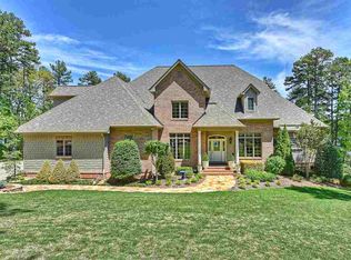 606 Longview Ct, Seneca, SC 29672