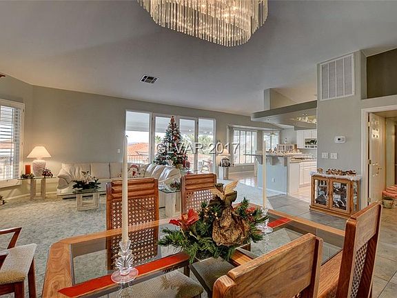 5th image of 142 Rainbow Dr