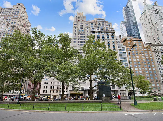 Sold by Keller Williams NYC | media 17