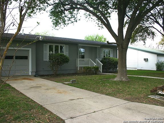 2nd image of 231 Savannah Dr