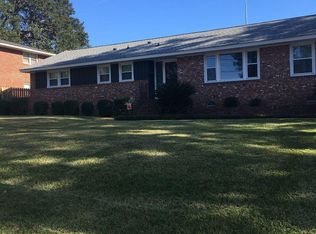 1121 Smithfield Pl, Hanahan, SC 29410