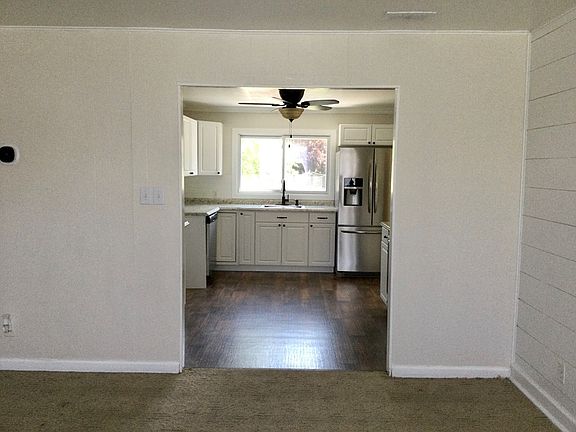2nd image of 346 Warren Ave
