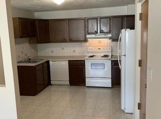 6 McLean Pl APT 8, Cambridge, MA 02140