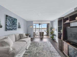 116 LAKE EMERALD Drive #101, Oakland Park, FL 33309