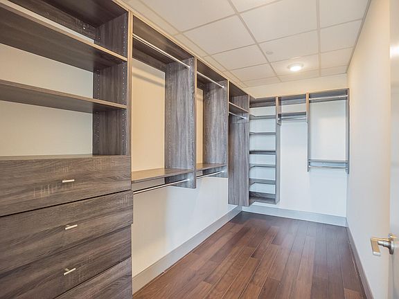 5th image of 110 S 19th St #2504