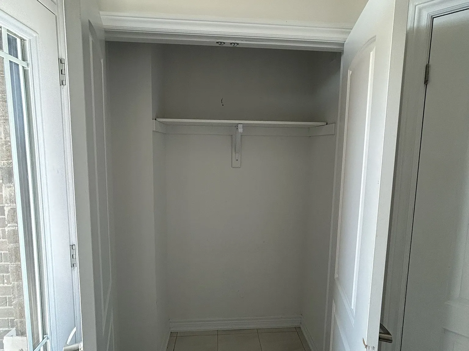 3 bed, $2,550 — Photo 3
