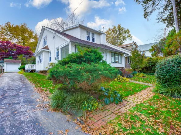 72 Academy Rd, Bala Cynwyd, PA 19004