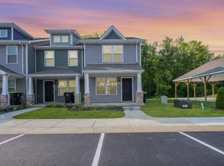 227 Woodland Valley Ln, Clarksville, TN 37040